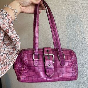 Elegant Pink Crocodile-Embossed Women's Handbag Dooney and Bourke